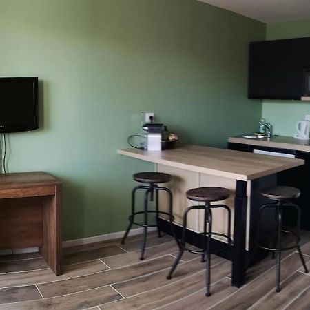 Appartement Au Pied Des Pistes Avec Parking Entierement Renove à Huez Extérieur photo