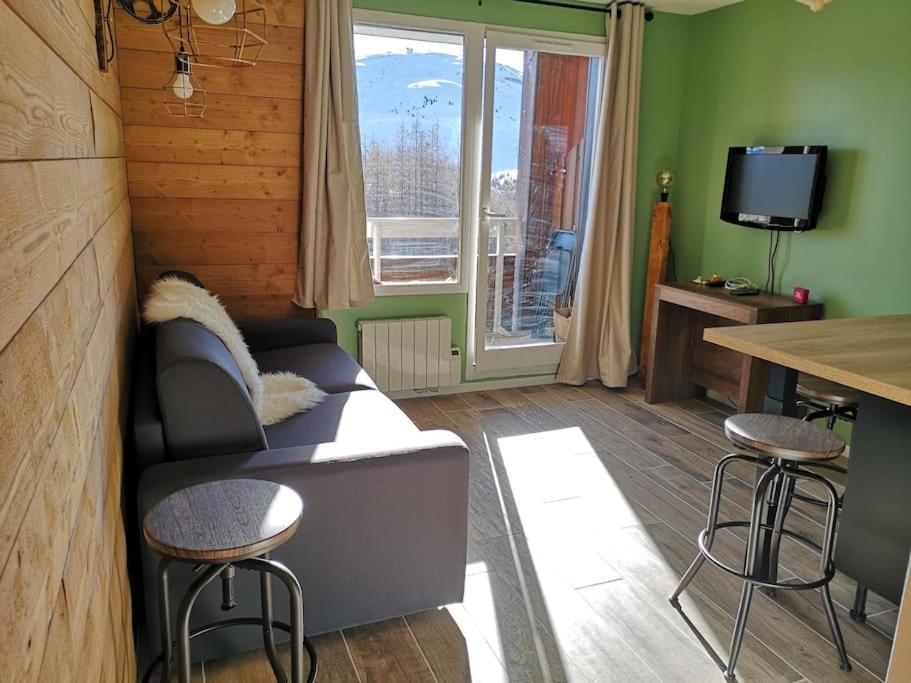 Appartement Au Pied Des Pistes Avec Parking Entierement Renove à Huez Extérieur photo