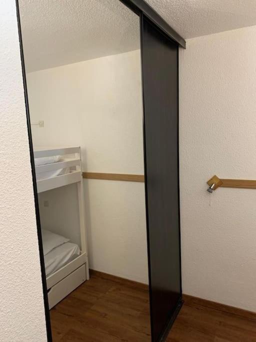 Appartement Au Pied Des Pistes Avec Parking Entierement Renove à Huez Extérieur photo