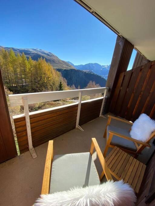 Appartement Au Pied Des Pistes Avec Parking Entierement Renove à Huez Extérieur photo